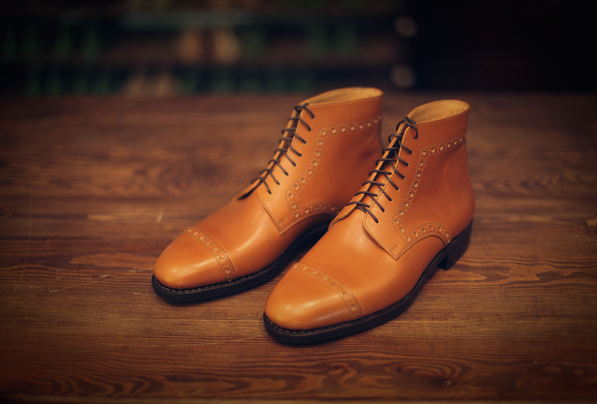 boots derby yellow